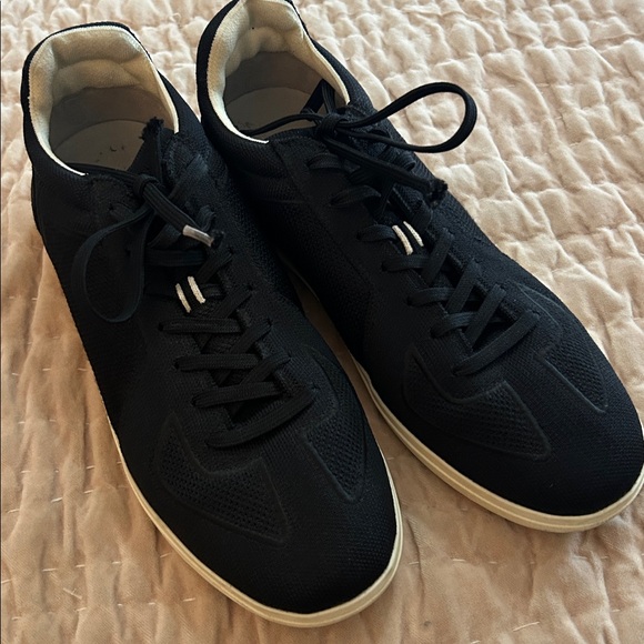 Mens Rothy’s - Picture 1 of 9